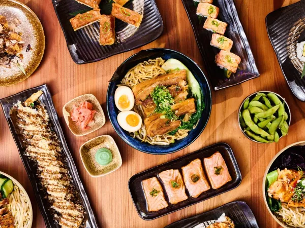 NOONBAR Feast von oben